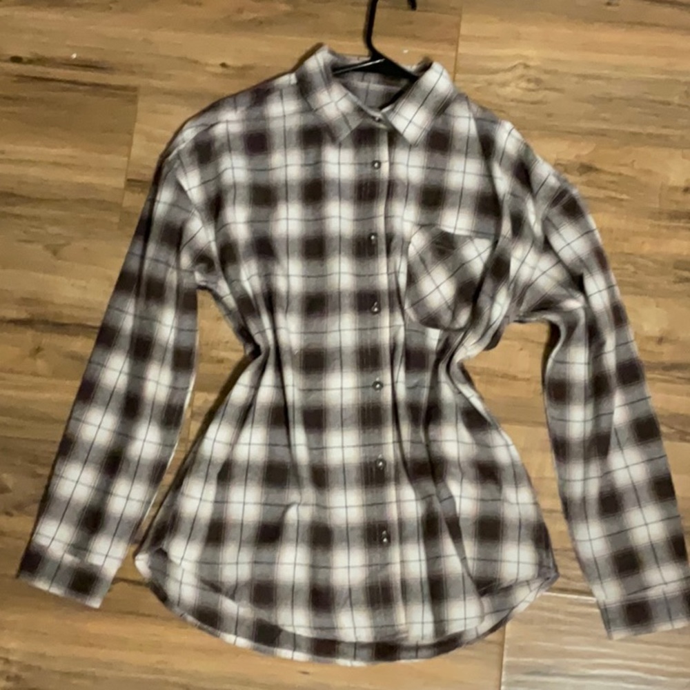 Aeropostale women’s small mocha brown/grey flannel